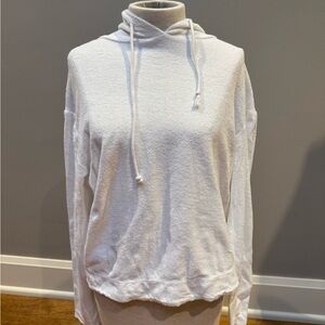 RD Style White Terry Hoodie – Size Small